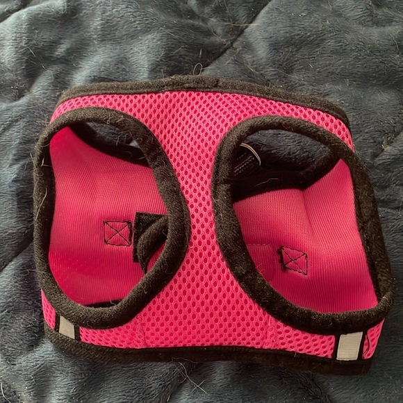 Small pink dog harness - Picture 2 of 2